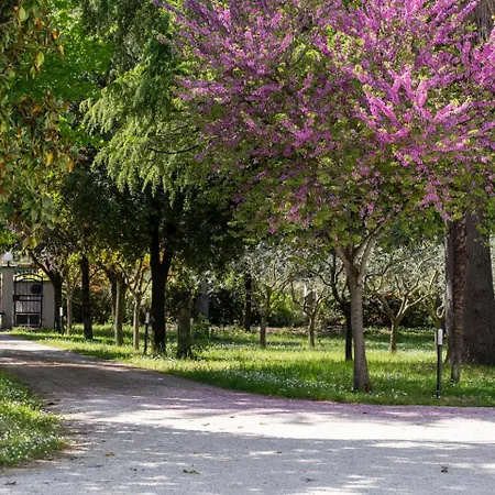 Oltremodo - 住宿加早餐酒店